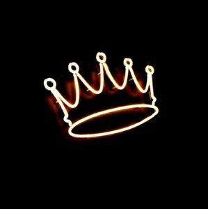 Meet your Posher, Dennis